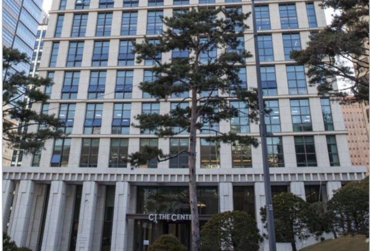 강호성 대표 사임 CJ, 지주사 조직개편 단행…"업무 효율화"