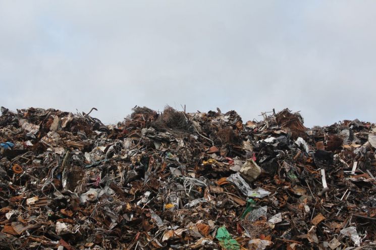 포장쓰레기만 1080만t …택배 1천억건 시대 中의 숙제