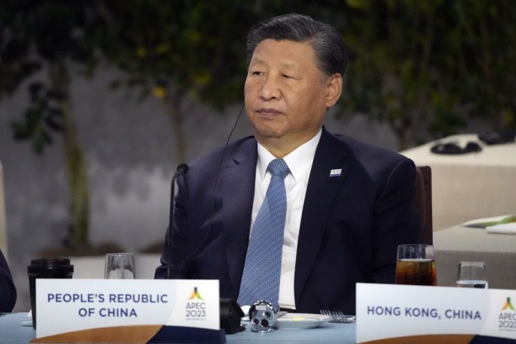 시진핑 중국 국가주석이 지난달 16일(현지시간) 미국 캘리포니아주 샌프란시스코에서 열린 아시아태평양경제협력체(APEC) 정상회의에 참석하고 있다. [이미지출처=AP연합뉴스]