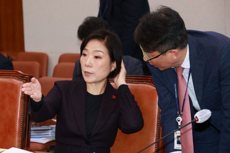 오영주 중소벤처기업부 장관 후보자. [이미지출처=연합뉴스]