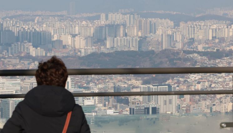 서울 아파트 분양가 평당 3714만원…1년새 21% 급등