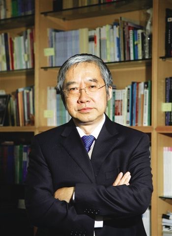 위융딩 중국 사회과학원 학부위원