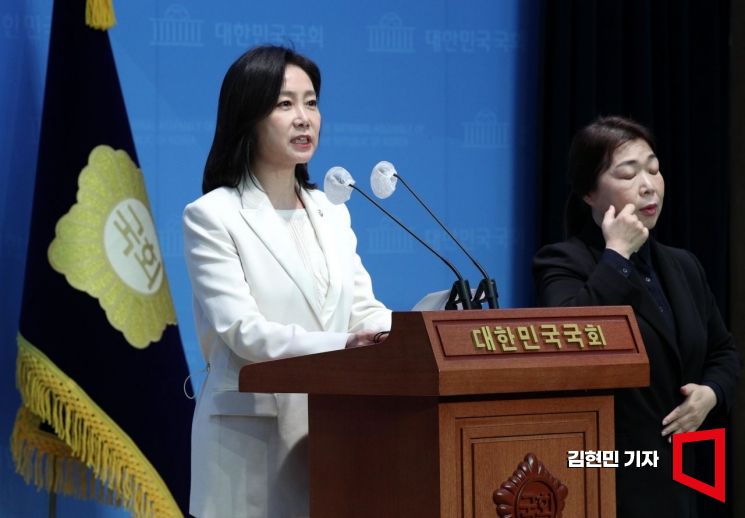 개혁신당 65% 찬성으로 당명 유지…'한국의희망'은 15%