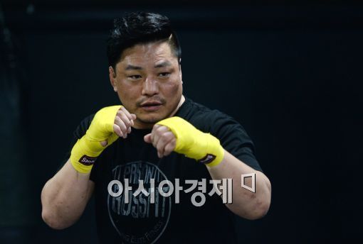 "우리가 대한민국 1호입니다" 아무도 걷지 않던 길 가는 사람들