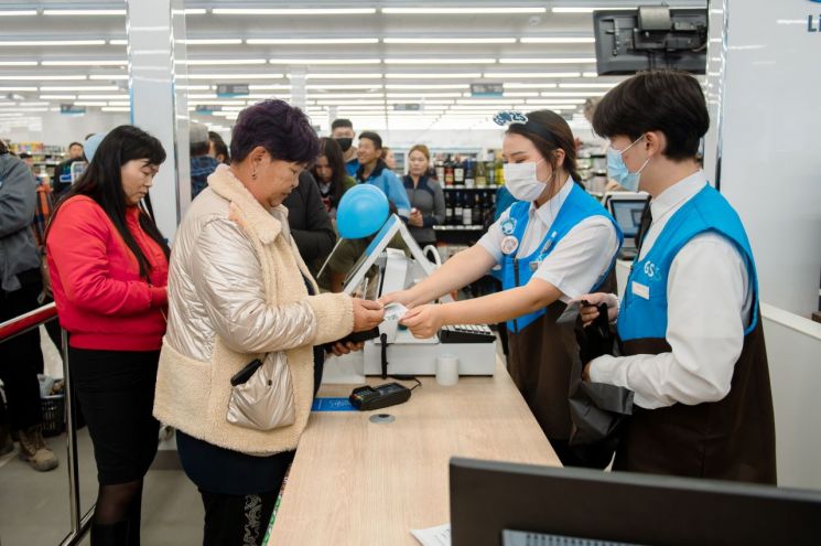 GS25 Accelerates Global Expansion... Reaches 500 Overseas Stores in 6 Years