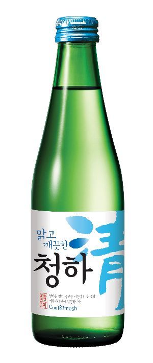 롯데칠성, 17일부터 '청하·백화수복' 등 출고가 선제 인하 