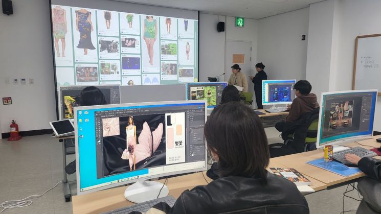 상주 함창고가 학교밖 교육기관의 도움으로 고교학점제 수업을 하고 있다.