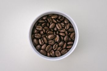 “커피값은 제발”…물류대란에 로부스타 원두가격 사상최고