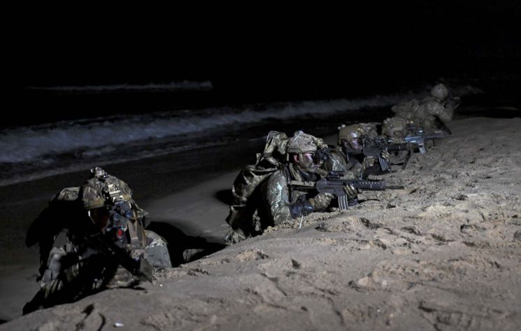 [양낙규의 Defence photo]“우리가 해군 특수전단 UDT”