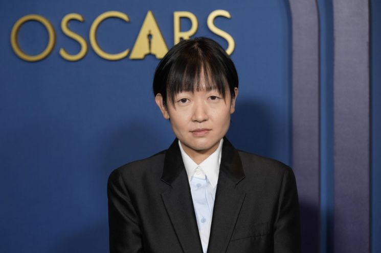 오스카 입성한 셀린 송 감독 "형용할 수 없는 감정, 감사함 교차"