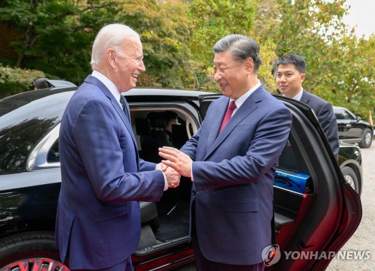 바이든 미국 대통령과 시진핑 중국 국가주석 [사진출처=EPA/ 연합뉴스]