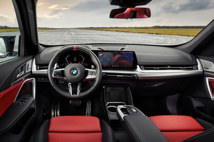BMW '뉴 X1 M35i x드라이브' 차량 실내 모습(사진제공=BMW코리아)