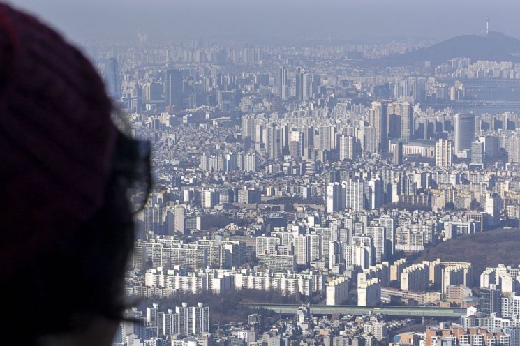 서울 아파트 분양가 3.3㎡당 3787만원…1년 새 24% 올라