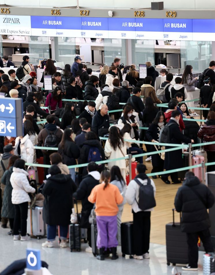 한일간 '여권 없이 출입국' 가능해질까…"日도 공감대 있어"