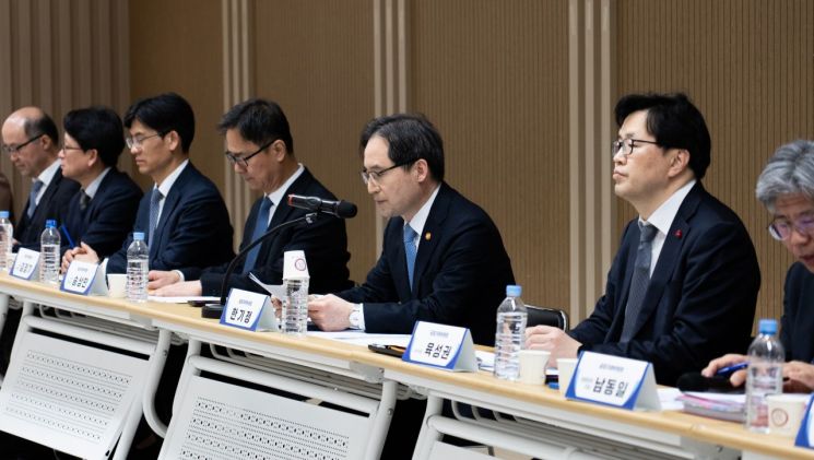 공정위, 대기업 부당 내부거래 집중 감시한다  