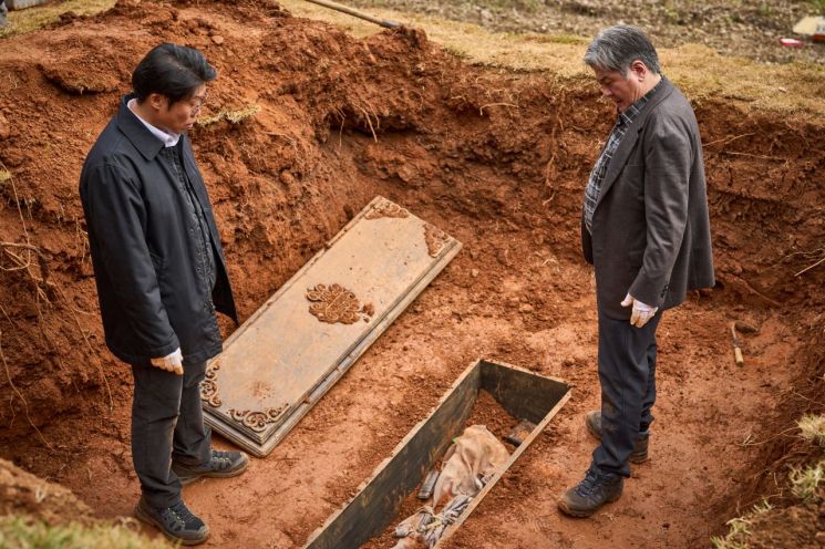 [알고보면]중국에서 묘지 예정지에 돼지 뼈 묻은 이유(下)