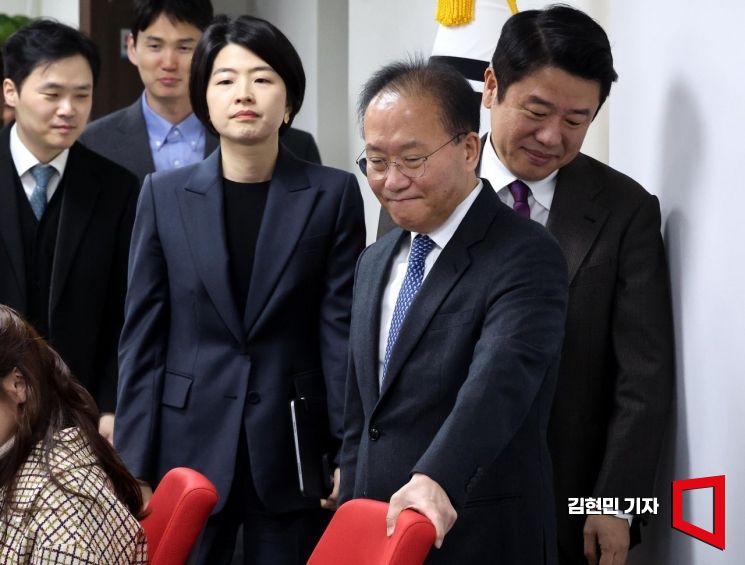 윤재옥 국민의힘 원내대표가 29일 서울 여의도 중앙당사에서 열린 비상대책위원회의에 참석하고 있다. 사진=김현민 기자 kimhyun81@