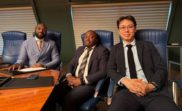 [Photo by Gluwa Director Akin Jones on the left, eNaira Ayodeji Odusote CEO, Gluwa CEO Tae-rim Oh]