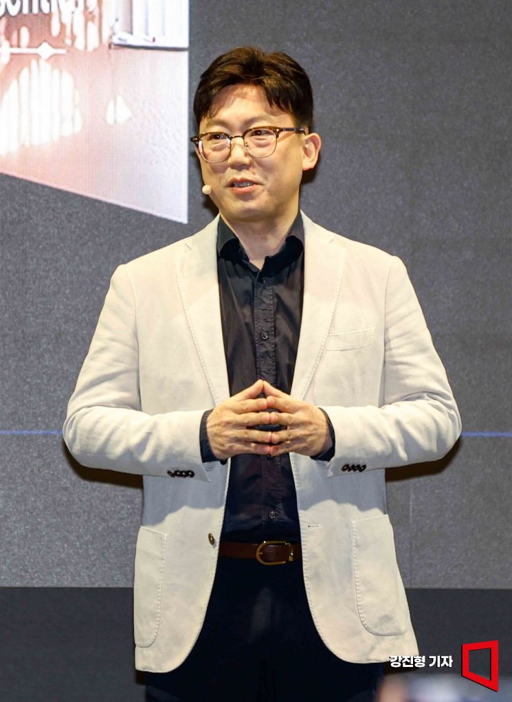 용석우 한국전자정보통신산업진흥회(KEA) 회장(삼성전자 영상디스플레이사업부장 사장). 강진형 기자aymsdream@