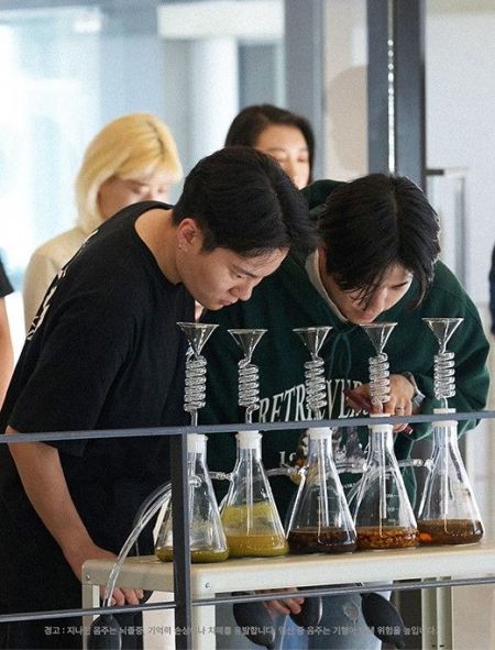 코리아크래프트 브루어리에선 맥주를 직접 제조하고 맛을 볼 수 있다.[사진제공=음성군청]