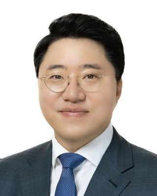 문용진 목포시 국회의원 예비후보가 14일 오후 2시 후보직 사퇴 기자회견을 했다. [사진제공=문용진 후보 사무실]