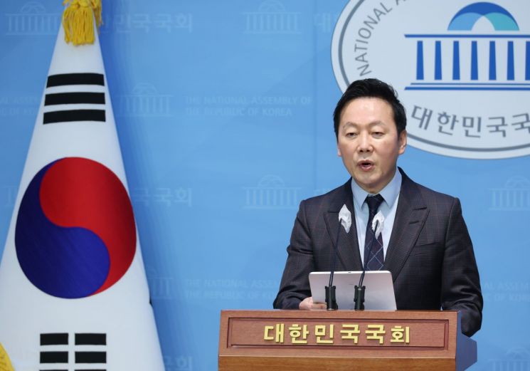 민주당, 정봉주 공천 취소한 강북구을 전략공천…박용진 공천 승계 불발