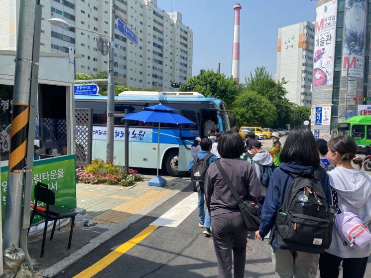 성동구 성수역 승하차 인원 3222여만 명...서울 최고 핫플