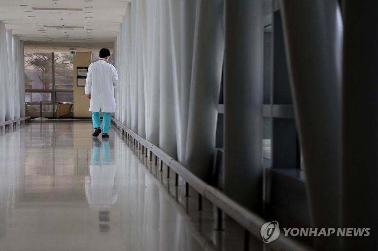 의대교수 사직·전공의 면허정지 현실화되나 [사진출처=연합뉴스]