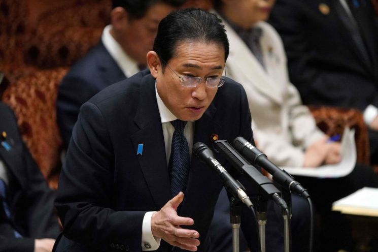 일본 방위비 70조원 사상최대…GDP 1.3% 