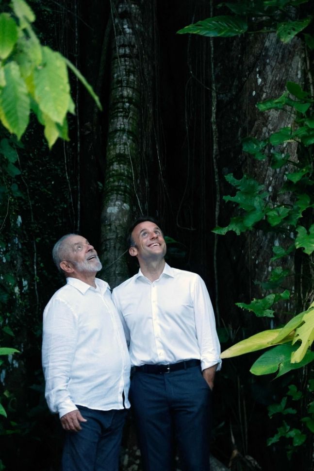 루이스 이나시우 룰라 다시우바 브라질 대통령(왼쪽)과 에마뉘엘 마크롱 프랑스 대통령. [사진 = AFP연합뉴스]