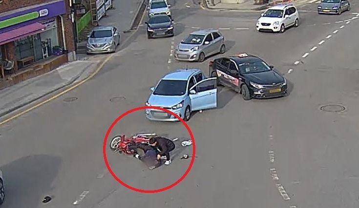 딸 하원길에 교통사고 목격…응급처치 도운 소방관 아빠