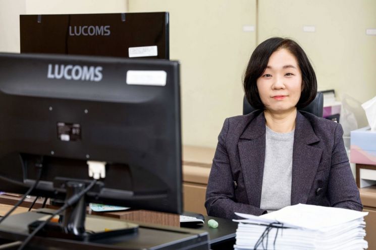 지난달 27일 서울 서초동 서울중앙지검 사무실에서 만난 신혜진 서울중앙지검 중요경제범죄조사단 부장검사. 사진=강진형 기자 aymsdream@