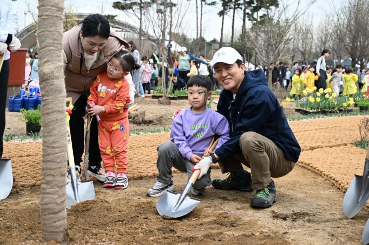 오세훈 "모든 시민 힐링할 수 있는 정원도시 만들 것"
