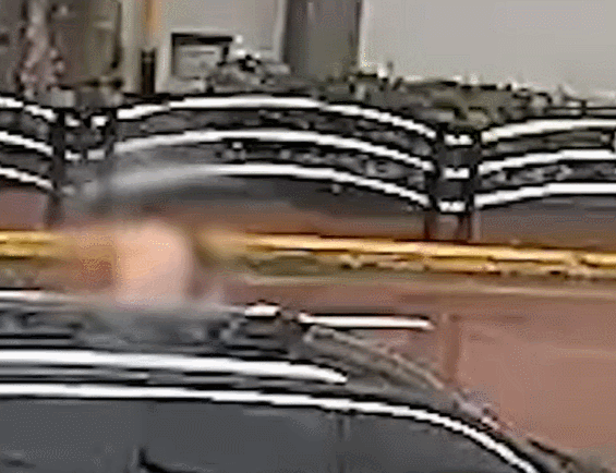 190cm 거구 남성, 171cm 경찰이 순식간에 제압