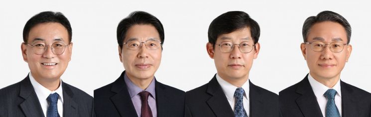 왼쪽부터 조재호 변호사, 장병원 고문, 정운수 고문, 박상진 수석전문위원.[사진제공=화우]