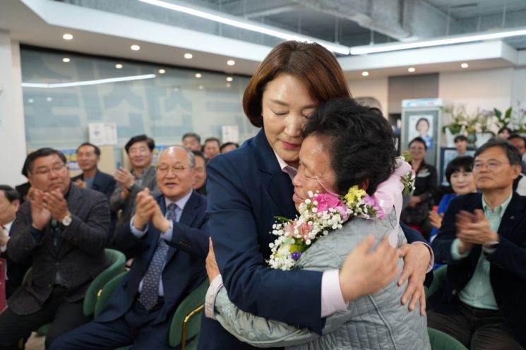 [22대 총선] 광주 북구을 전진숙 당선 “국가 정상화에 최선”