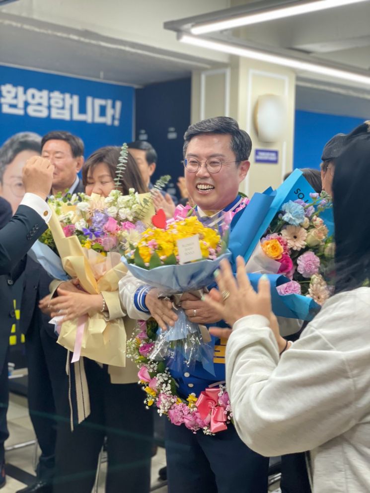 [22대 총선] 광주 동남을 안도걸 당선 “광주 자존심 회복할 것”