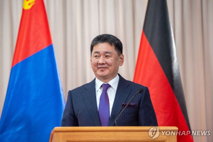 몽골 대통령, 김정은 재차 초청…"북한과 친선 협조 관계"