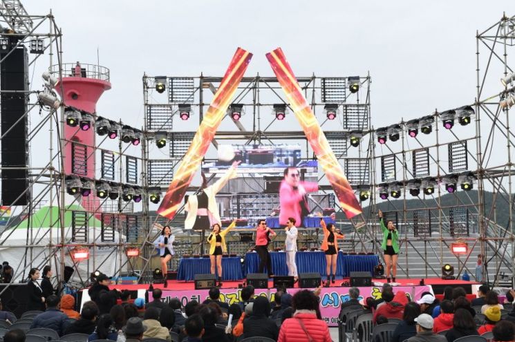 2019년 개최된 제10회 기장미역다시마축제 축제.