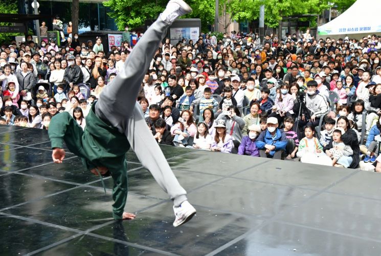 노원구 '2024 어린이날 축제'  개최...  7차선 도로 놀이동산 변신