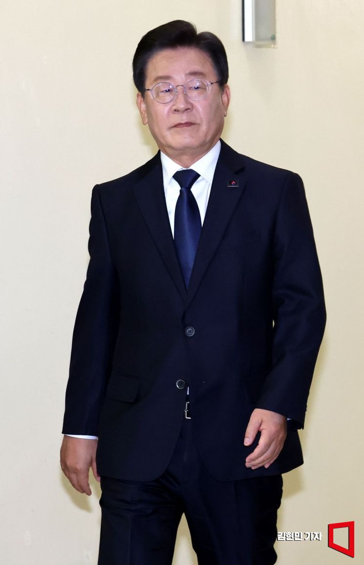 [포토] 국회로 출근하는 이재명 대표