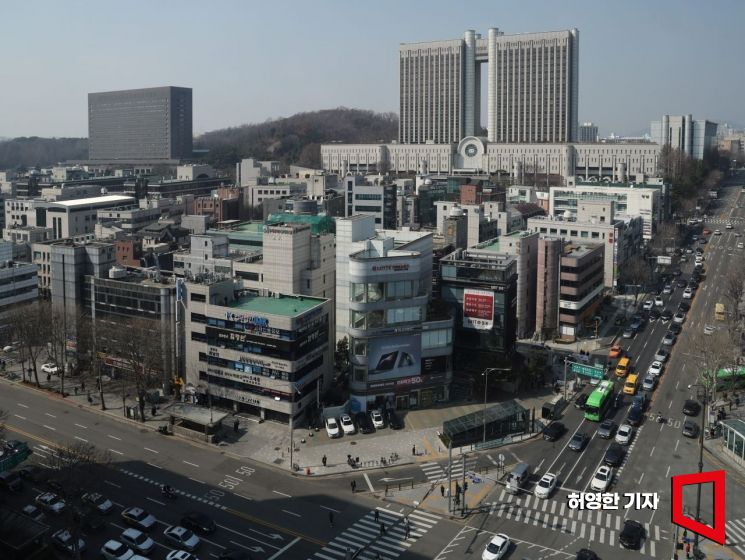 법무법인 'LKB-평산' 합병…&quot;서초동 최대 로펌, 5년 내 5대 로펌 진입&quot; 