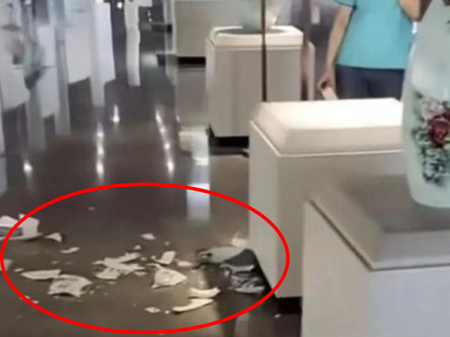 아이 실수로 깨뜨린 2000만원짜리 도자기…박물관 대처는?