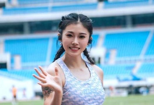 2024 다이아몬드 리그 대회 여자 100m 허들 경기에 참가한 우옌니. [사진=웨이보 갈무리]