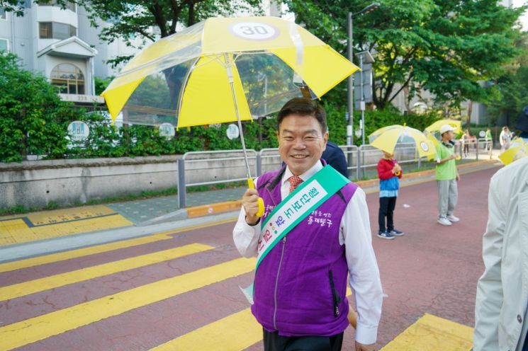  이필형 동대문구청장, 어린이 교통안전 캠페인