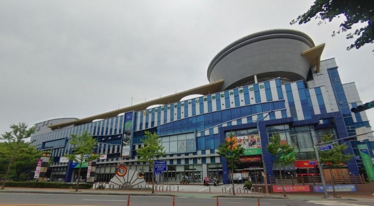 경남 남창원농협 농수산물종합유통센터.