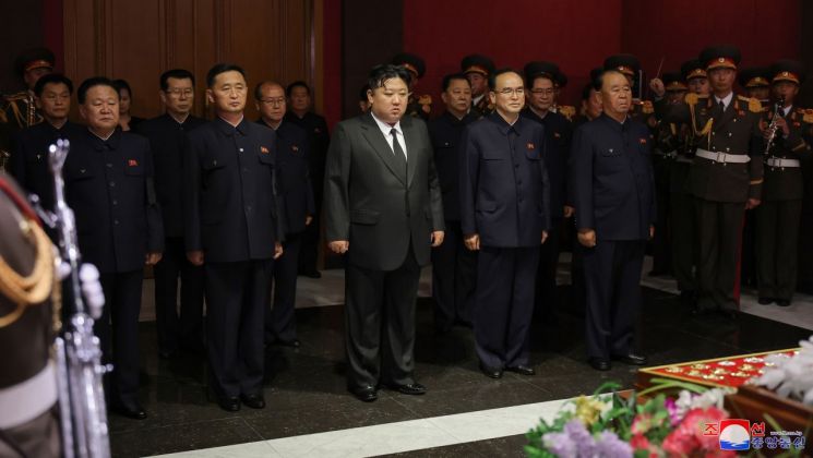 김씨 일가 우상화 주도한 '북한의 괴벨스' 김기남 사망