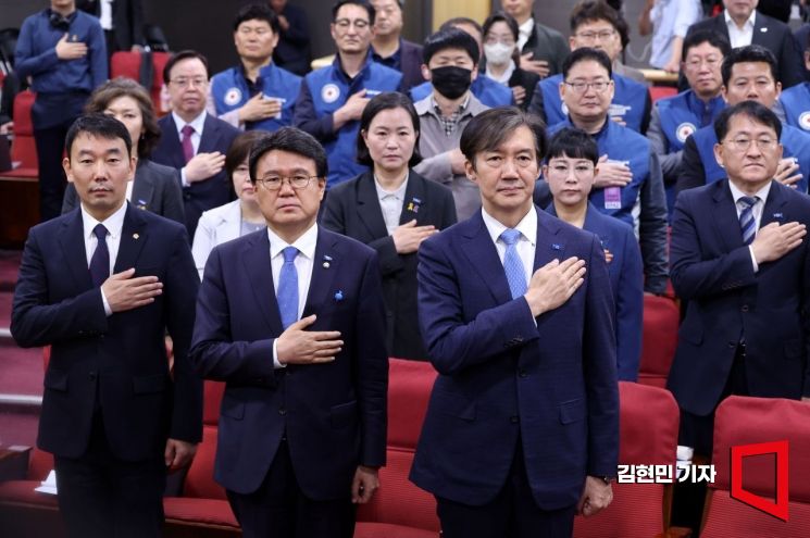 [포토] 검찰개혁 토론회 참석한 조국