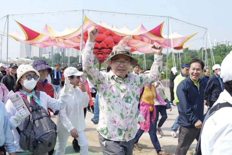  중랑 서울장미축제 1일전 17일 오전 8시 30분 걷기대회 개최