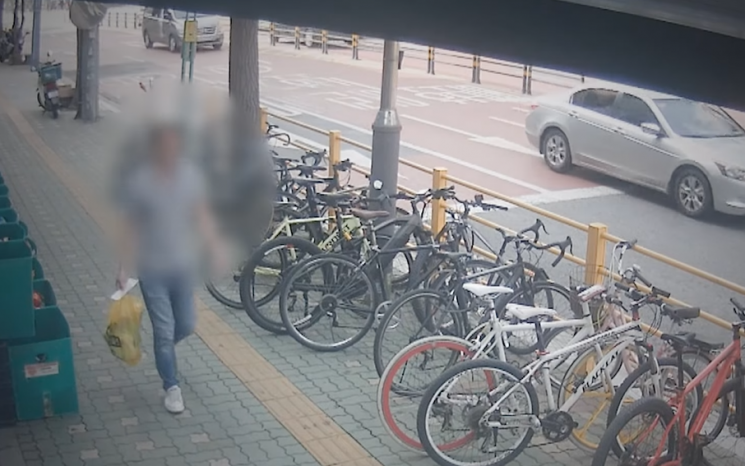 "쌀은 나중에 결제하고 담배는 가져갈게요"…후결제 마트만 골라턴 사기범